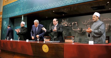 "الأوقاف" تجرى ترتيباتها النهائية للاحتفال بالمولد النبوى الثلاثاء المقبل