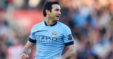 فرانك لامبارد يدعم تواجد المثليين فى ملاعب الكرة