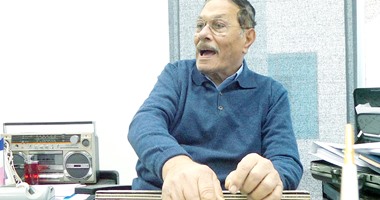 اليوم.. عزاء الدكتور على لطفى رئيس مجلس الوزراء الأسبق بمسجد عمر مكرم