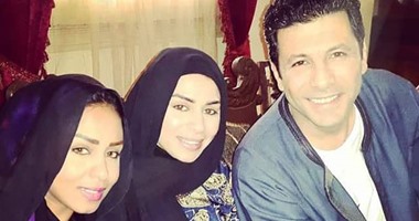 المخرجة بتول عرفة تنتهى من 4 أسابيع تصوير لمسلسلها "أريد رجلًا"