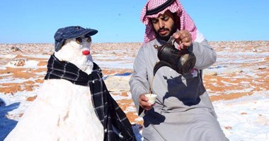 بعد تحريمه لـ"ميكى ماوس".. مستخدمو تويتر يثورون على تحريم "محمد المنجد" لصناعة "رجل الثلج".. موجة الغضب تجبر الداعية السعودى على التراجع.. ونشطاء يسخرون: من رأى منكم رجل ثلج فليقتله