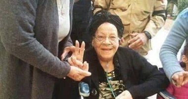 تشييع جثمان الفنانة ثريا إبراهيم عقب صلاة الظهر من مسجد عوارة بطنطا