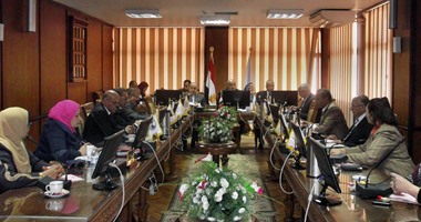 فتح باب التقدم لدبلومات القانون الجنائى والقانون الدولى بكلية الحقوق بالسادات
