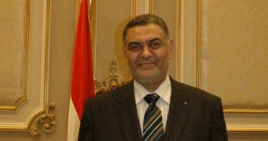 مطالبات داخل الإخوان بحل الجماعة داخليا واستمرارها تنظيما.. القواعد تسعى لإبعاد الأنظار عن القيادات الهاربة لعدم طردهم.. مستشار المعزول: لا يوجد قائم بأعمال المرشد.. وخبير: عزت سيقف أمام المقترح