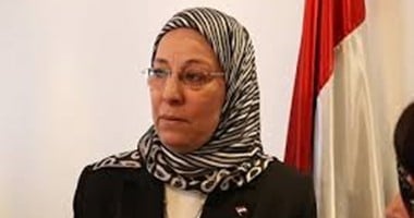 "القوى العاملة" بالمنوفية تنهى إضراب عمال شركة البطاطس بوعود لحل مشاكلهم