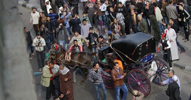 من الجدران العازلة لخناقات الثوار والفلول..7مشاهد ثابتة لذكرى الثورة