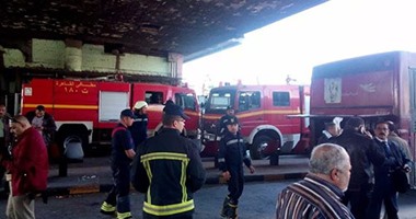السيطرة على حريق داخل موقف عبد المنعم رياض دون إصابات   