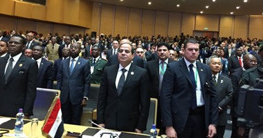 السيسى يقطع زيارته لأثيوبيا ويعود للقاهرة لمتابعة أحداث سيناء