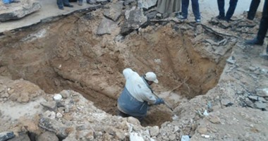 هبوط أرضى بالعجمى والمحافظة تنهى الإصلاحات فى 4 ساعات