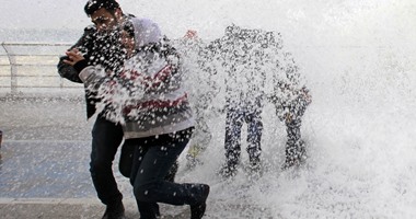 مصرع شخص وإصابة 21 آخرين فى العاصفة "كروسا" غربى اليابان