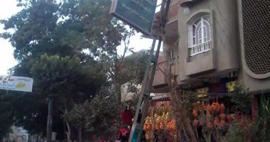 كثافات مرورية بسبب سقوط عمود إنارة بمحور الثورة 