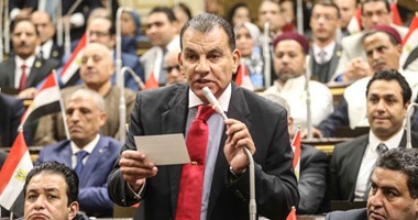 بالصور.. نواب البرلمان يبدأون حلف اليمين الدستورية