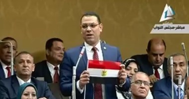 المترجم السابق للبيت الأبيض يلتقى بنواب البرلمان 