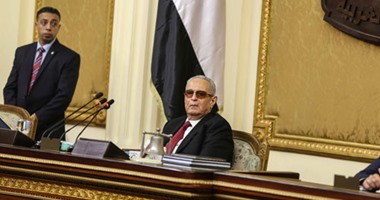 أبوشقة يعود لرئاسة الجلسة بعد مغادرته دقائق.. ونواب يغادرون بعد حلف اليمين
