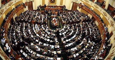أستاذ علوم سياسية: المعارضة داخل المجلس ستتبلور عقب الجلسة الاجرائية