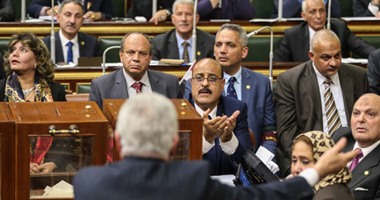 بالصور.. مجلس النواب يبدأ إجراءات انتخاب رئيس البرلمان
