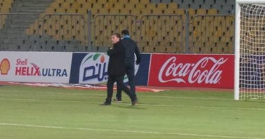 بيسيرو يعاين "برج العرب" قبل مواجهة المقاولون