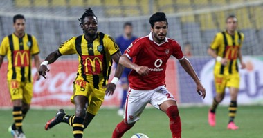 بالفيديو.. الأهلى يتربع على قمة الدورى بثلاثية فى ذئاب الجبل