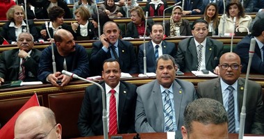 نواب البرلمان فى أول تدوينة لهم قبل حلف اليمين.. عبد الرحيم على يفتتح بآية قرآنية..وهيثم الحريرى بـ"دعاء"..مايسة عطوة: جسمى يرتجف عندما اتذكر أدائى للقسم..خالد يوسف: من السياسة إلى السينما إلى السياسة
