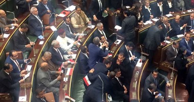 مواجهة بين على عبد العال وسرى صيام بسبب المادة 117