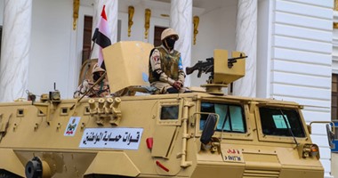 قوات الأمن تمشط الشوارع المحيطة بمجلس النواب قبل زيارة الرئيس السيسى