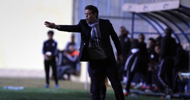 هانى رمزى يشكو " ظلم " الحكام ويطالب بالحيادية للشرطة