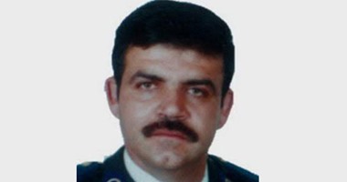 زوجة الشهيد العقيد على فهمى لـ"اليوم السابع":مجهول هدده منذ عدة أشهر باستهدافه فرد عليه:"الشهادة شرف لمن ينالها"..والقدر أنقذ ابنى ياسين من الموت فى الحادث..ووزير الداخلية وعدنى بضبط الجناة وأخذ حقه 