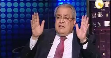 جابر عصفور معلقا على رفض استشكال أحمد ناجى: العيب فى البرلمان