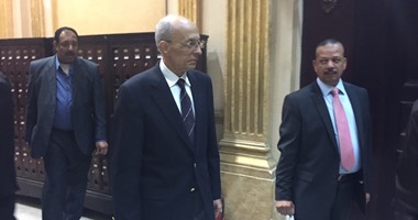 بعد شائعات وفاته.. "اليزل" يحضر جلسة مناقشة قبول استقالة "سرى صيام"