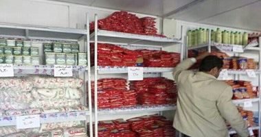 ضبط سلع غذائية ومستحضرات تجميل غير صالحة للاستهلاك الآدمى فى الإسكندرية