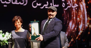 فوز رواية "باب الليل" لوحيد طويلة بجائزة ساويرس الثقافية