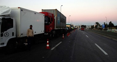 المرور تضع حواجز حديدية بمحيط الإغلاق الجزئى للطريق الدائرى لأعمال الصيانة