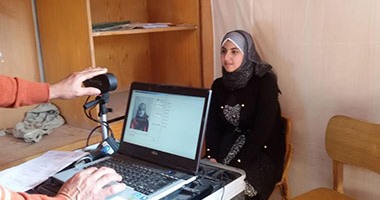 "القومى للمرأة" يستخرج بطاقات الرقم القومى لطالبات مدارس الوادى الجديد