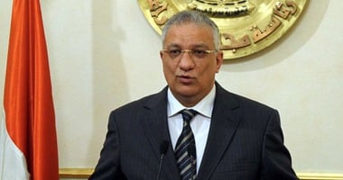 الليلة .. أحمد زكى بدر ضيفا على برنامج "أنا مصر"