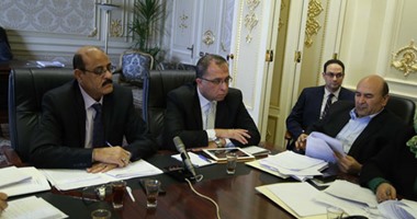 لجنة القوى العاملة توصى مجلس النواب بالاعتراض على "الخدمة المدنية"