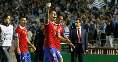 "فيفا" يحرم تشيلى من فارجاس وفالديفيا من تصفيات المونديال
