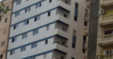 صحافة المواطن.. سقوطة بلكونة بعقار مخالف تودى بحياة مسنة بمحافظة الإسكندرية