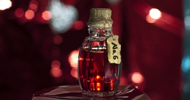 وحيد محمود يكتب : زجاجة عطر