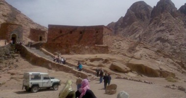 سانت كاترين تستقبل 228 لسائح من مختلف الجنسيات