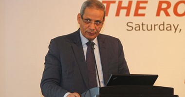 بعد إصابة معلم بذبحة صدرية..خصم 3 أيام من مدير المدرسة وإحالة الواقعة للتحقيق 