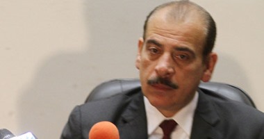 رئيس الوزراء يشكل مجموعة عمل من 7وزراء للوقوف على أسباب تسمم وجبات المدارس 