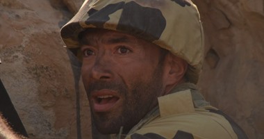 بالصور.. رامى وحيد ضابط صاعقة ينفذ عمليات حربية فى "أسد سيناء"