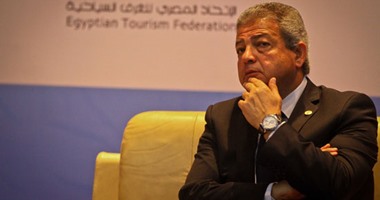 وزير الشباب والرياضة يكرم فراعنة الطائرة بعد التأهل للأولمبياد