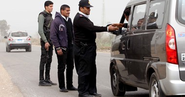 نشر سيارات الإغاثة على الطرق السريعة بسبب سقوط الأمطار