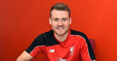 ليفربول يربط حارسه مينيوليه بعقد حتى 2021