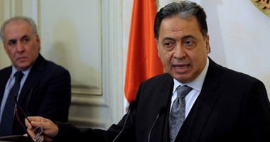 "الصحة": مد العمل بالصور التحذيرية القديمة على علب السجائر لأول أبريل