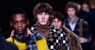 عرض دار الأزياء "Fendi" من اليوم الأخير فى أسبوع الموضة بميلانو