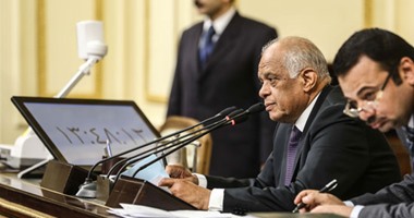 رئيس البرلمان: إلغاء قانون الخدمة المدنية ليس بطولة