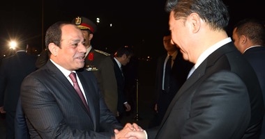 السيسى ورئيس الصين يشهدان توقيع منحة بمليار دولار من بكين للقاهرة