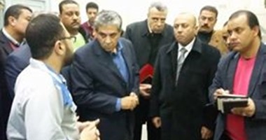  وزير البيئة من المنوفية: المخلفات الصناعية أخطر على المواطن من القمامة.. وإنشاء مجمع لتدويرها بكل منطقة صناعية على مستوى الجمهورية.. ونمتلك الضبطية القضائية لتطبيقها على المصانع المخالفة